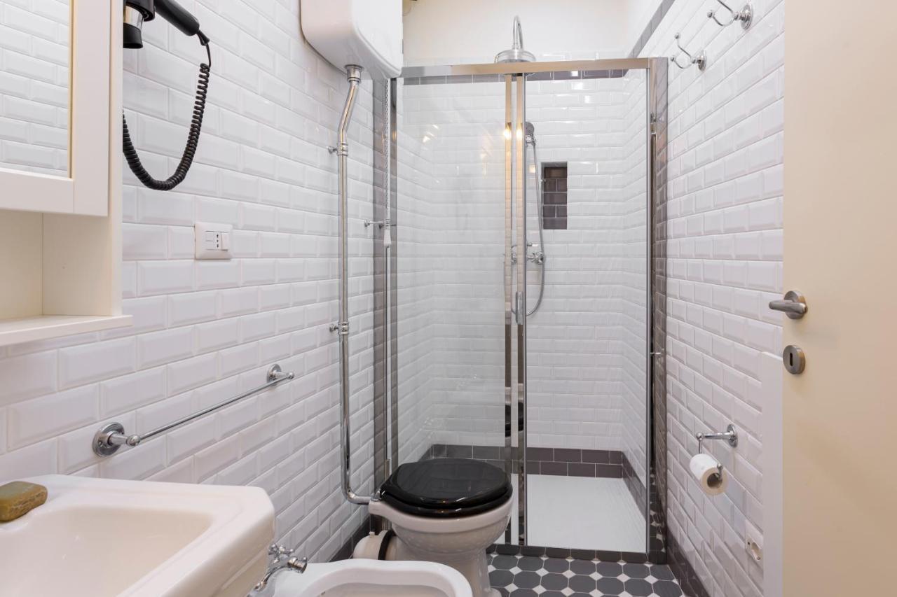 Modern & Stylish Loft - 2 Min From Central Station Milano Exteriör bild