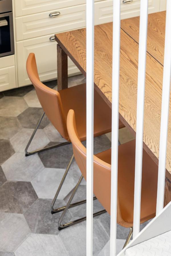 Modern & Stylish Loft - 2 Min From Central Station Milano Exteriör bild